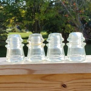 Hemingray No 16 Clear Glass Insulator Set/4